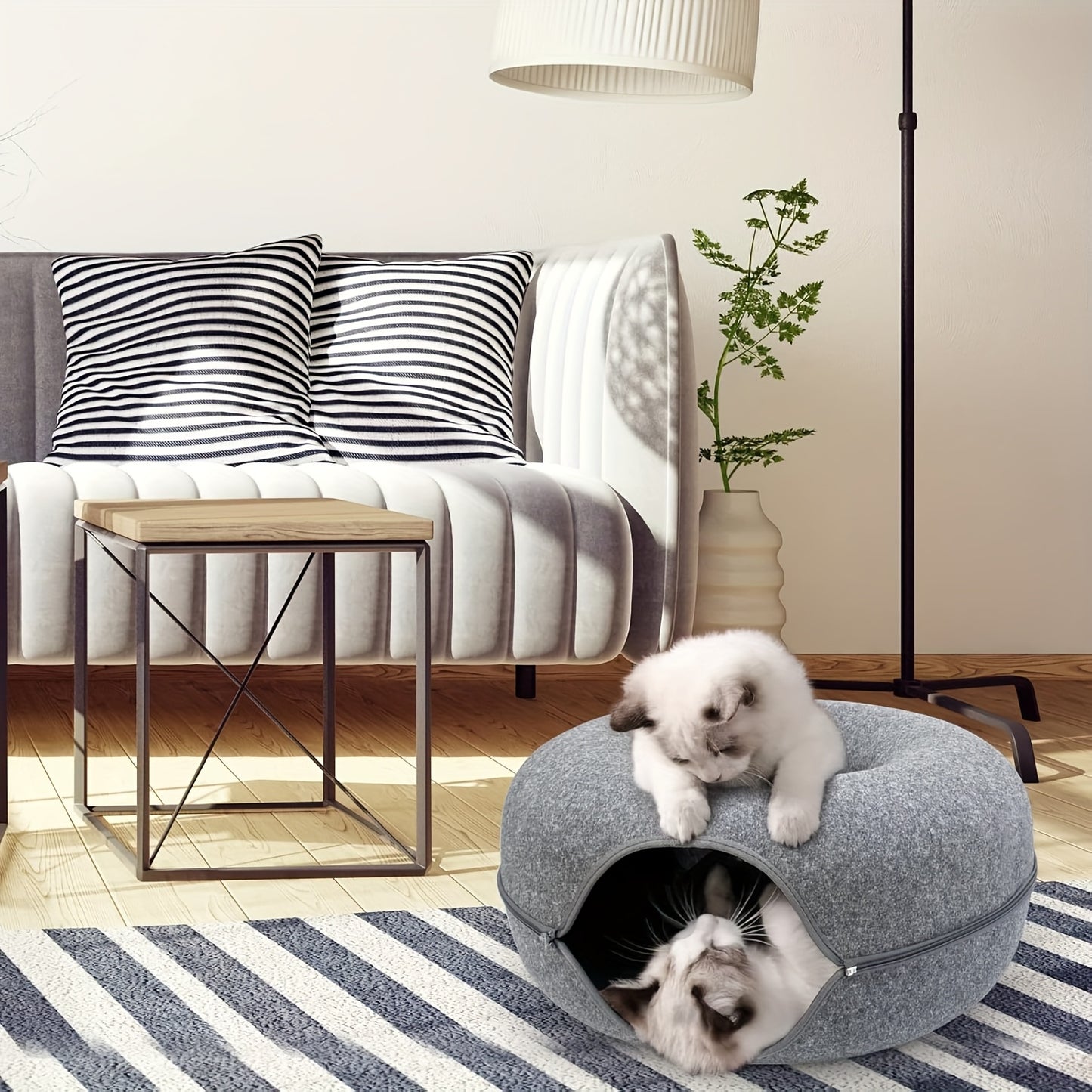 Panier Tunnel en Feutre pour Chats – Double Niveau