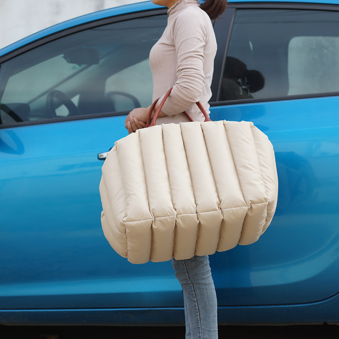 Siège de Voiture – Nid Douillet pour Petit Chien & Chat