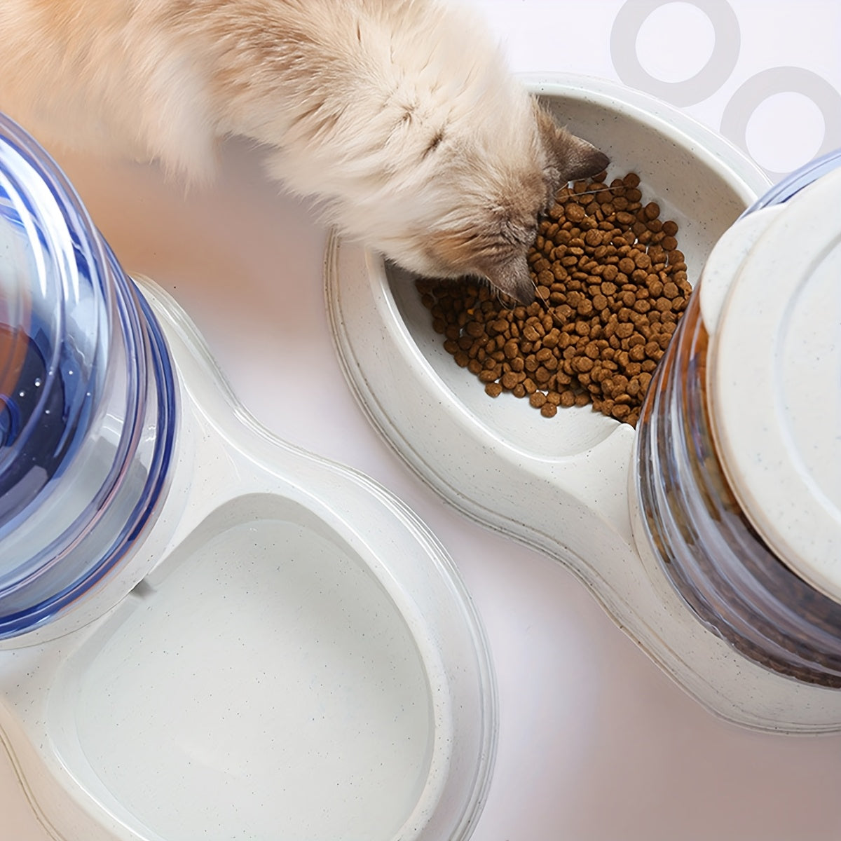 Distributeur Automatique Eau ou Croquettes pour Petits Chiens ou Chats