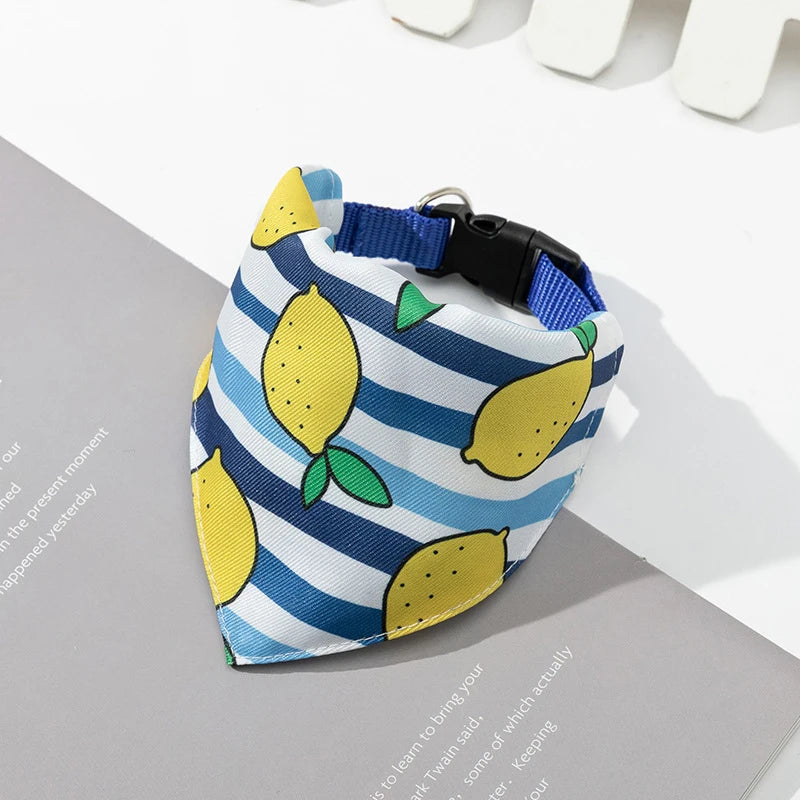 Bandana Ajustable à Motifs Colorés pour Chiens