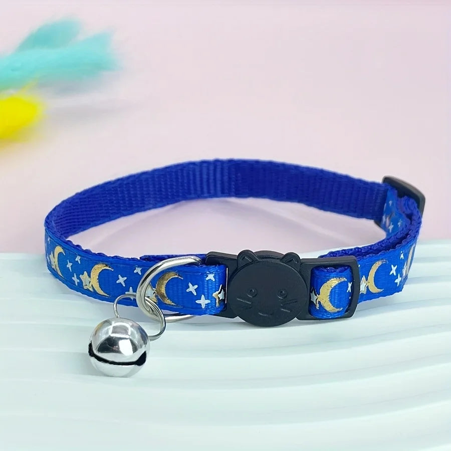 Collier Anti-étranglement Lune et Étoiles avec Clochette