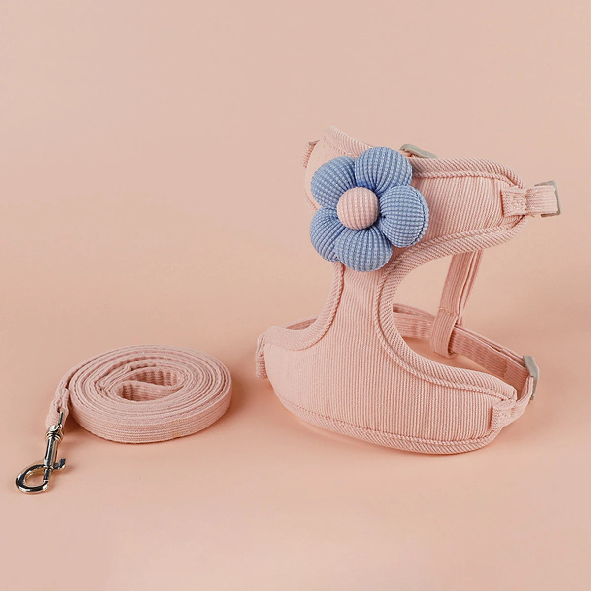 Harnais et Laisse Ajustables pour Chat avec Fleur Décorative