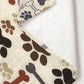 Couverture Flanelle Motif Pattes & Os – Chaude, Douce et Multi-Usages