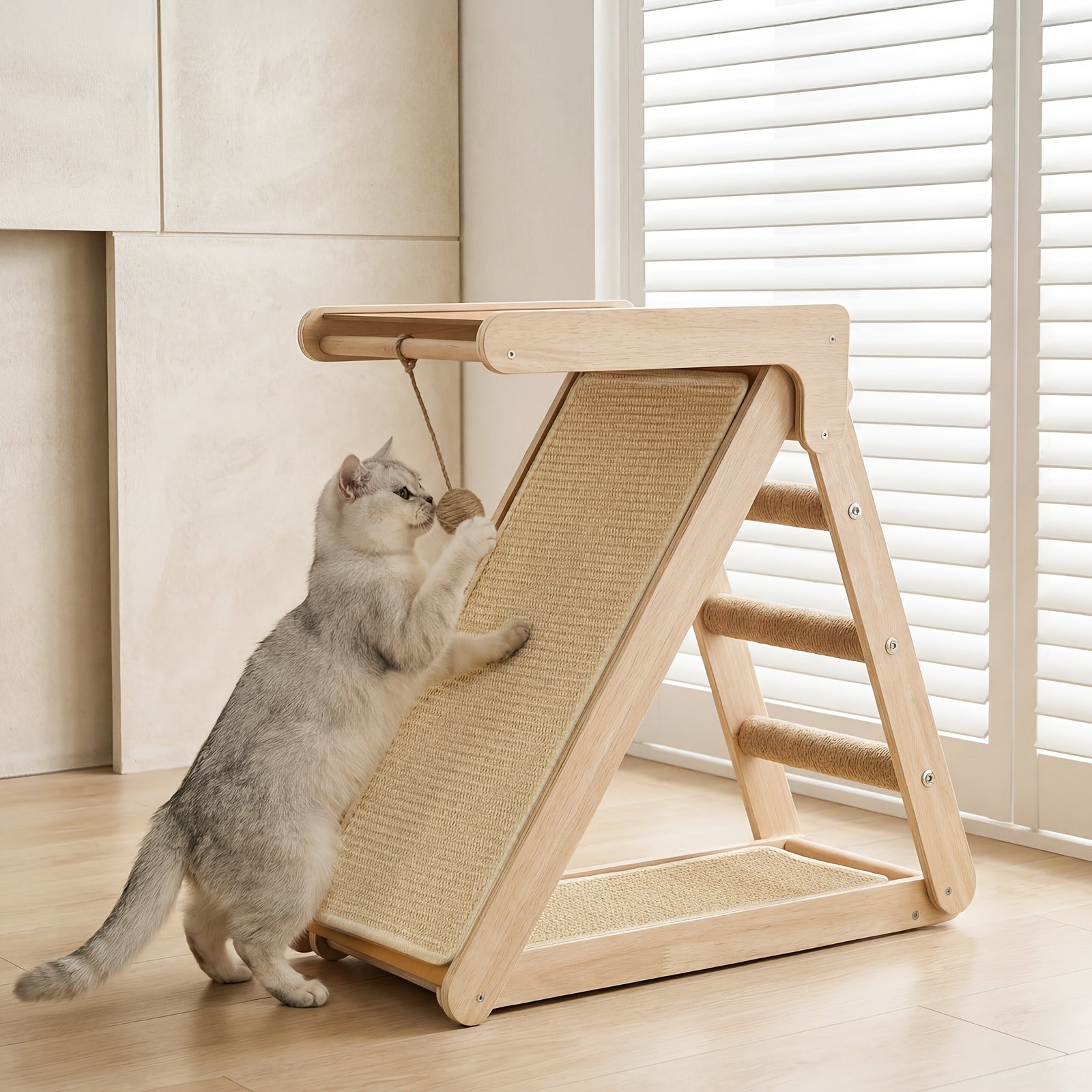 Griffoir pour chat avec plateforme d'escalade — griffoir chat