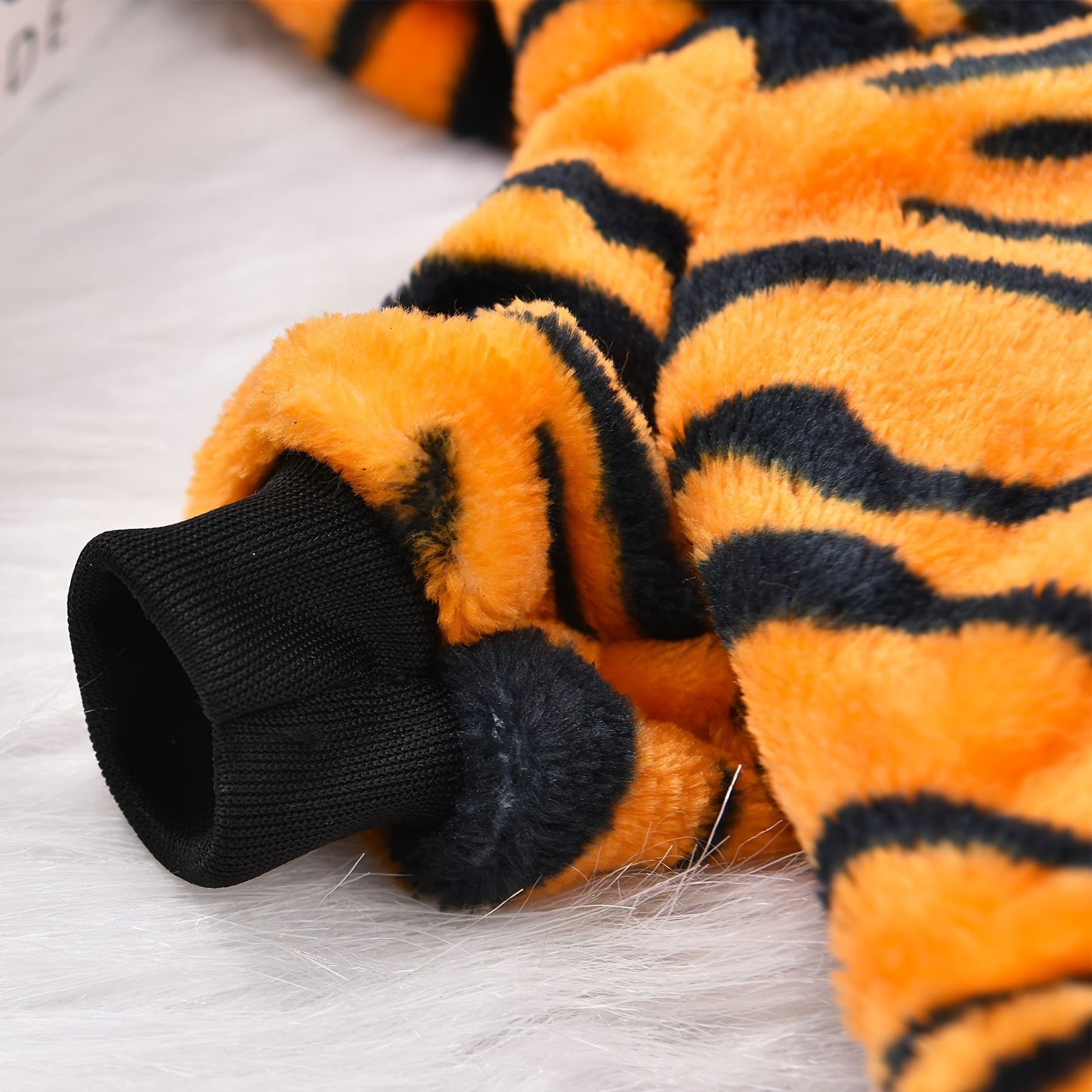 Costume Tigre Doublé pour Chiens et Chats – Combinaison Hiver à Capuche