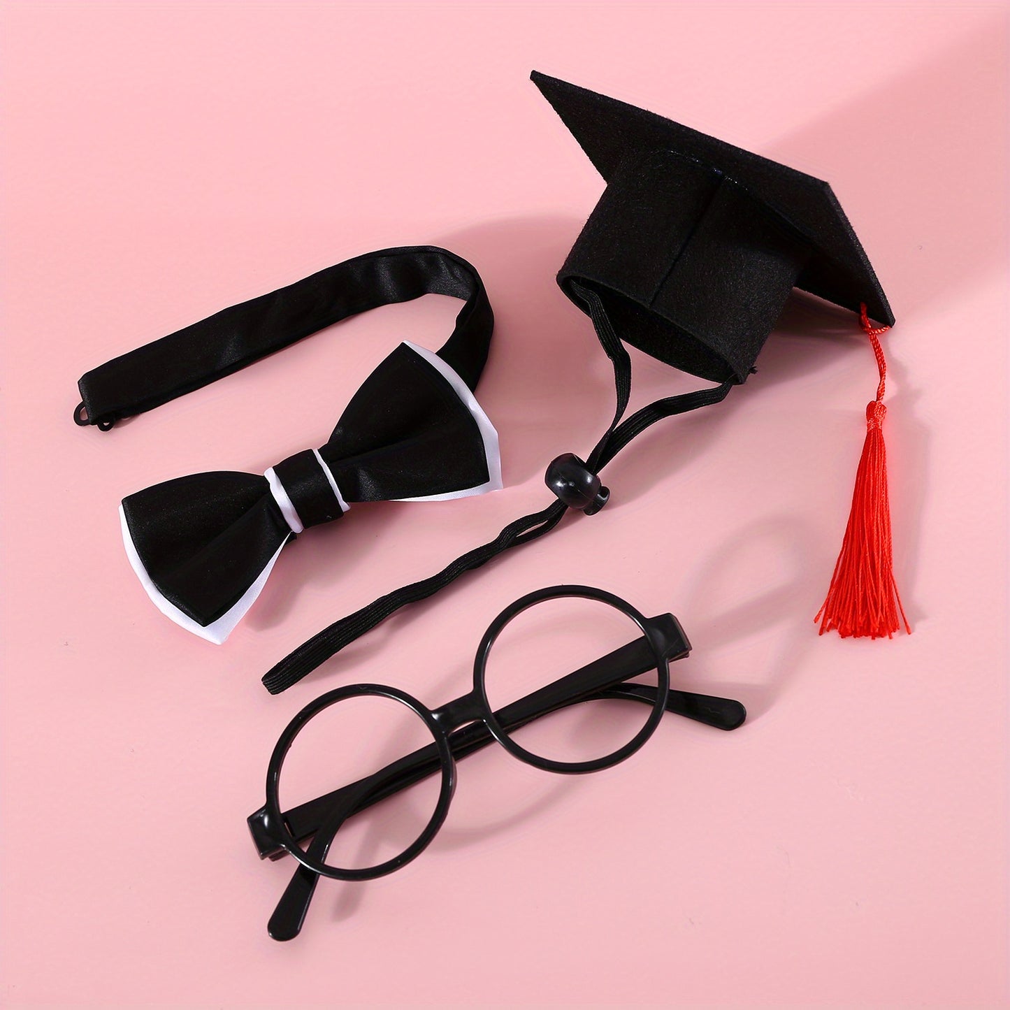 Déguisement de Remise de Diplôme pour Chat – Chapeau, Lunettes et Nœud Papillon
